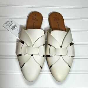 Time And True White Mules Pointed Toe Woven Size 6 NWT